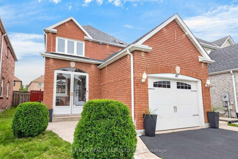 47 Twisted Oak Street