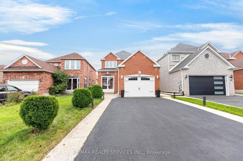 47 Twisted Oak Street