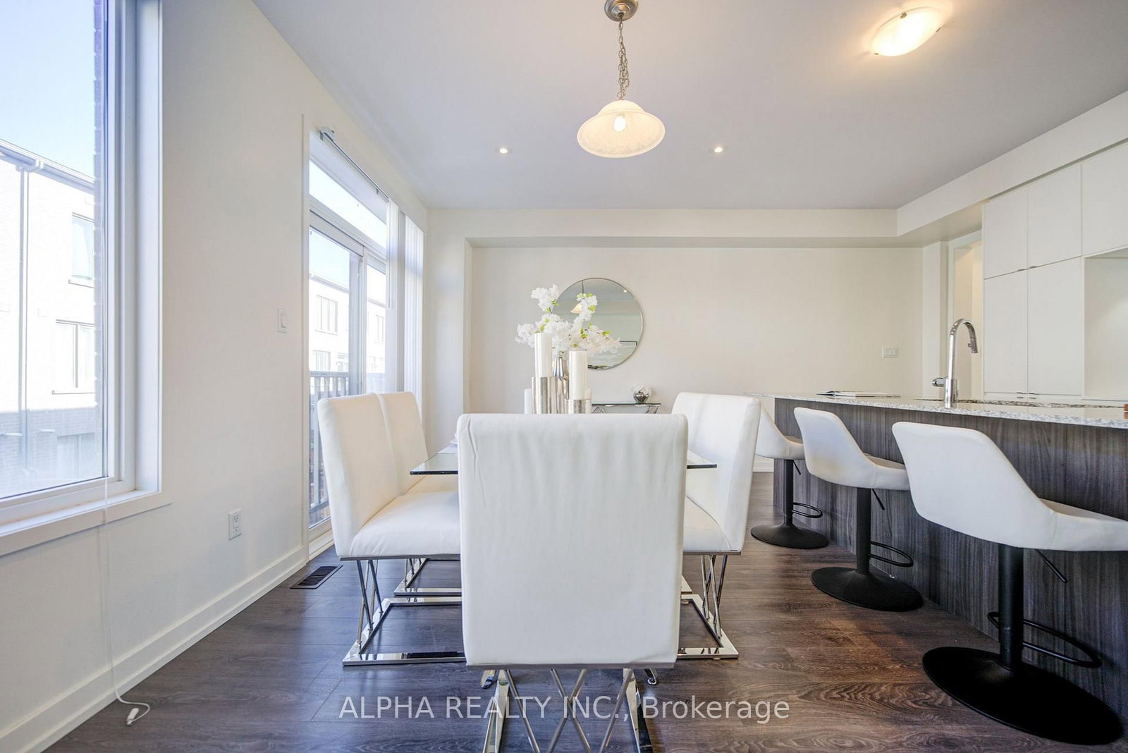 179 Squire Cres, Oakville, view 50