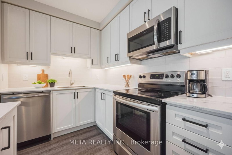 15 Lynch Brampton,ON L6W 0C7 — Photo 13