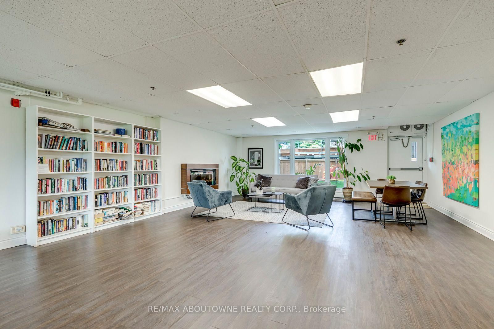 212 Kerr Oakville,ON L6K 3B1 — Photo 46