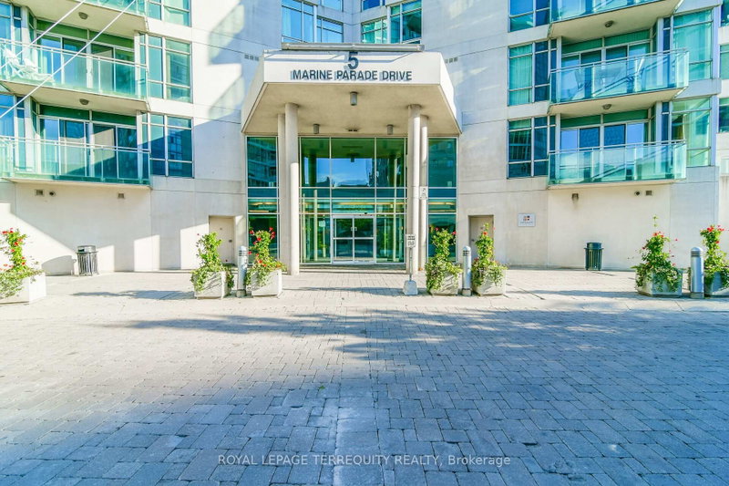 911 - 5 Marine Parade Drive