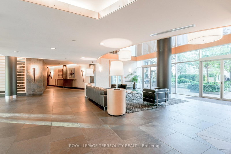 911 - 5 Marine Parade Drive