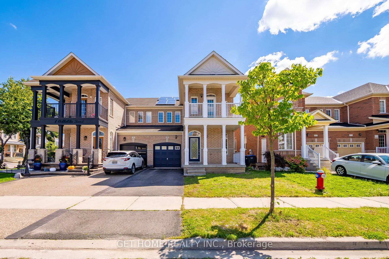 3 Callalily Road • Brampton, ON photo 2
