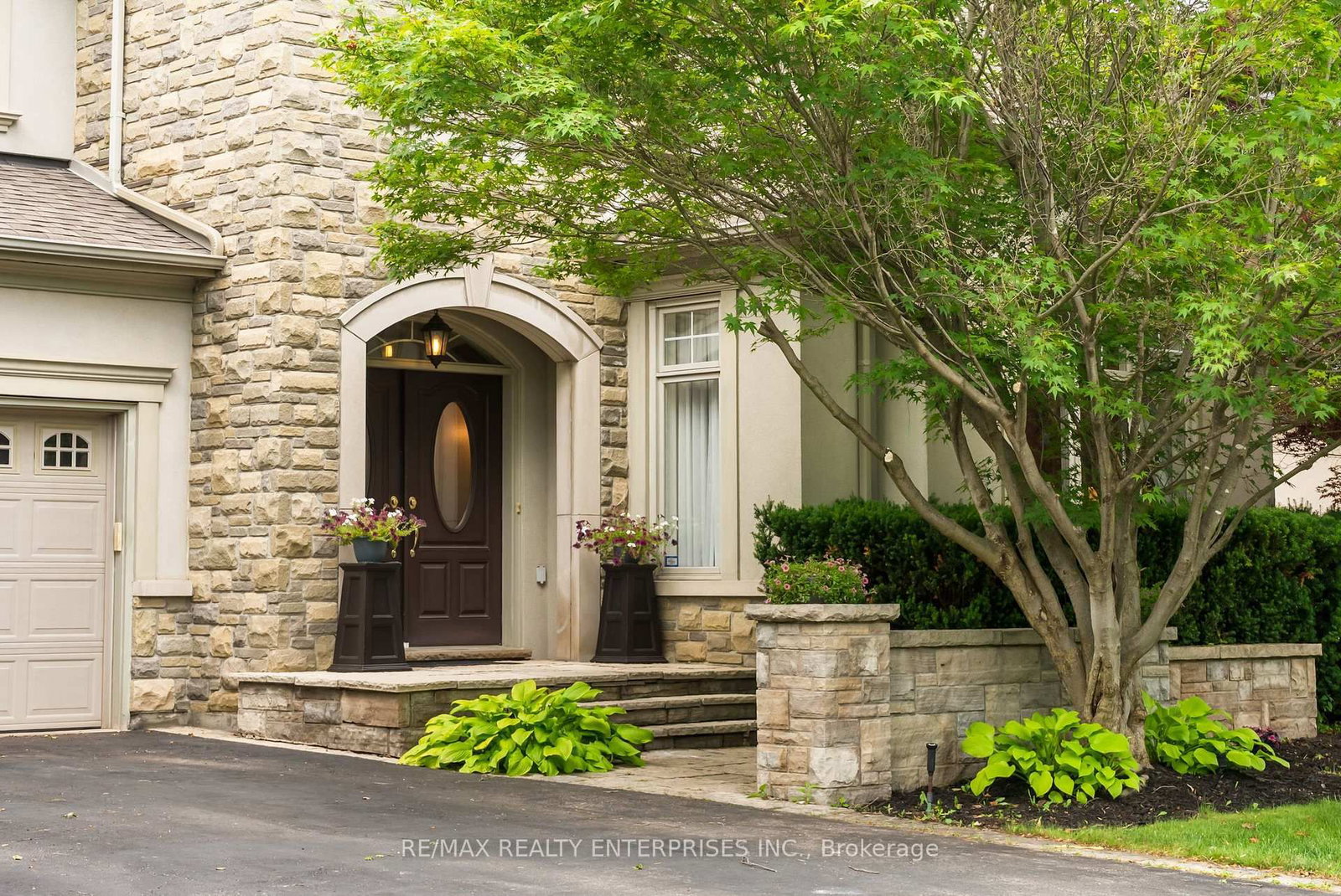 535 Canyon Street • Mississauga, ON photo 4