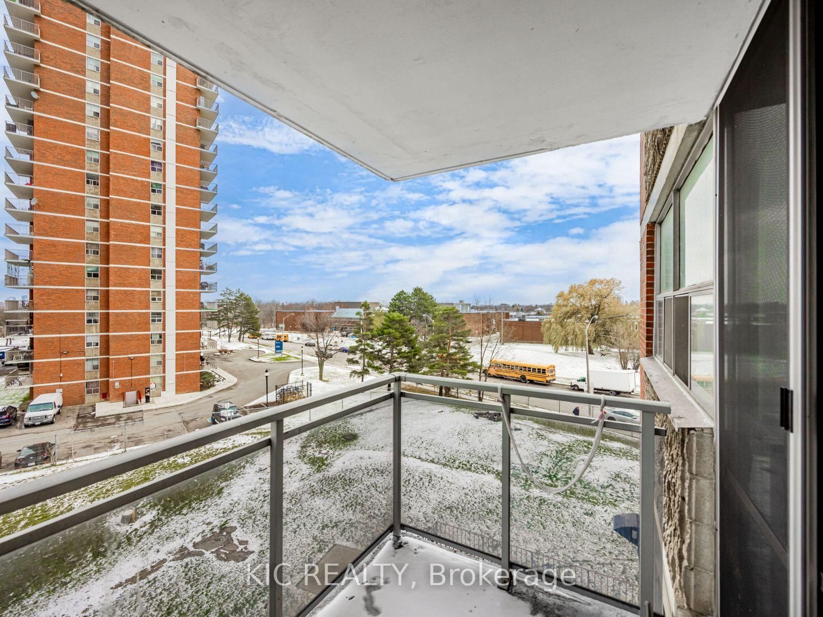 2645 Kipling Avenue • #403 • Toronto, ON photo 15
