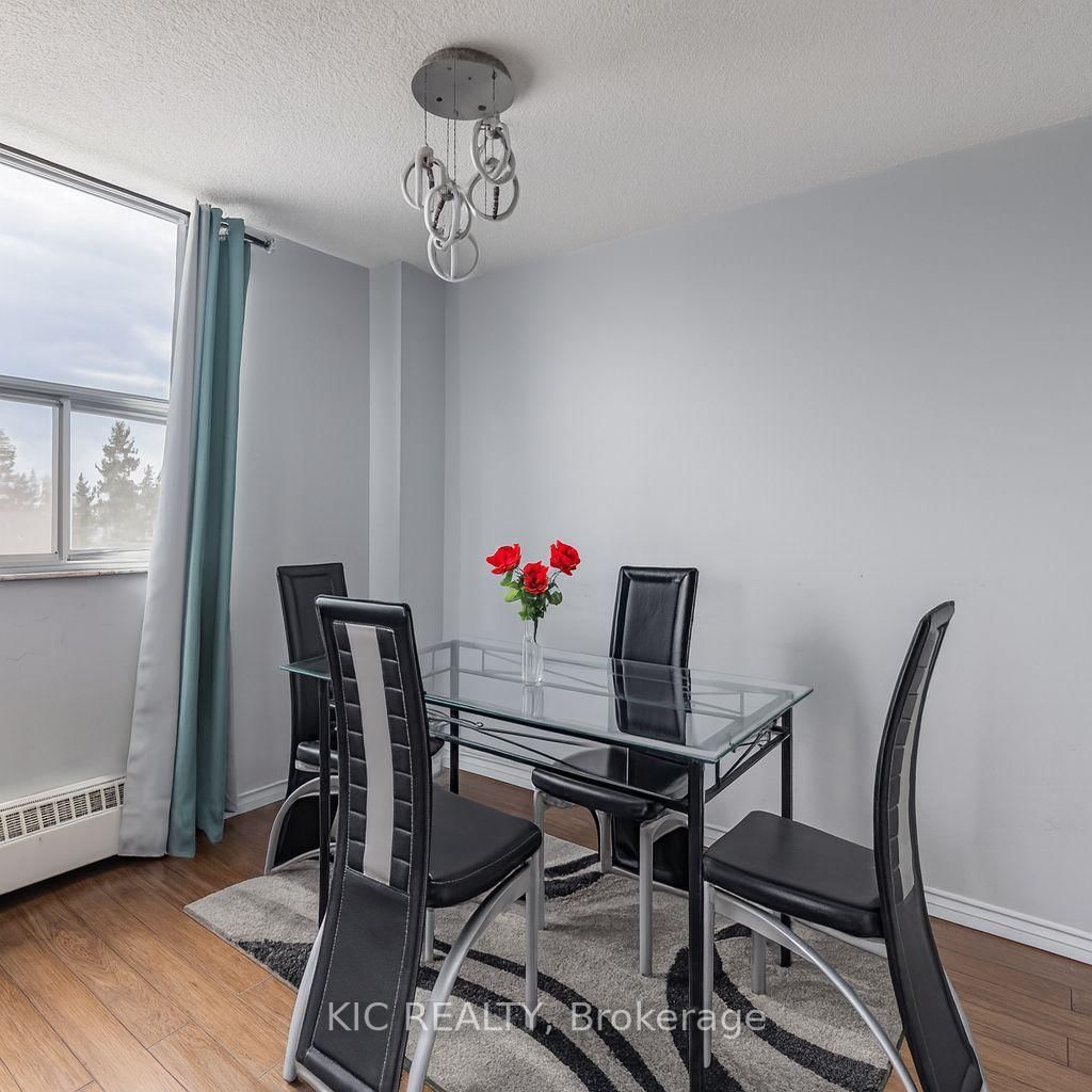 2645 Kipling Avenue • #403 • Toronto, ON photo 6