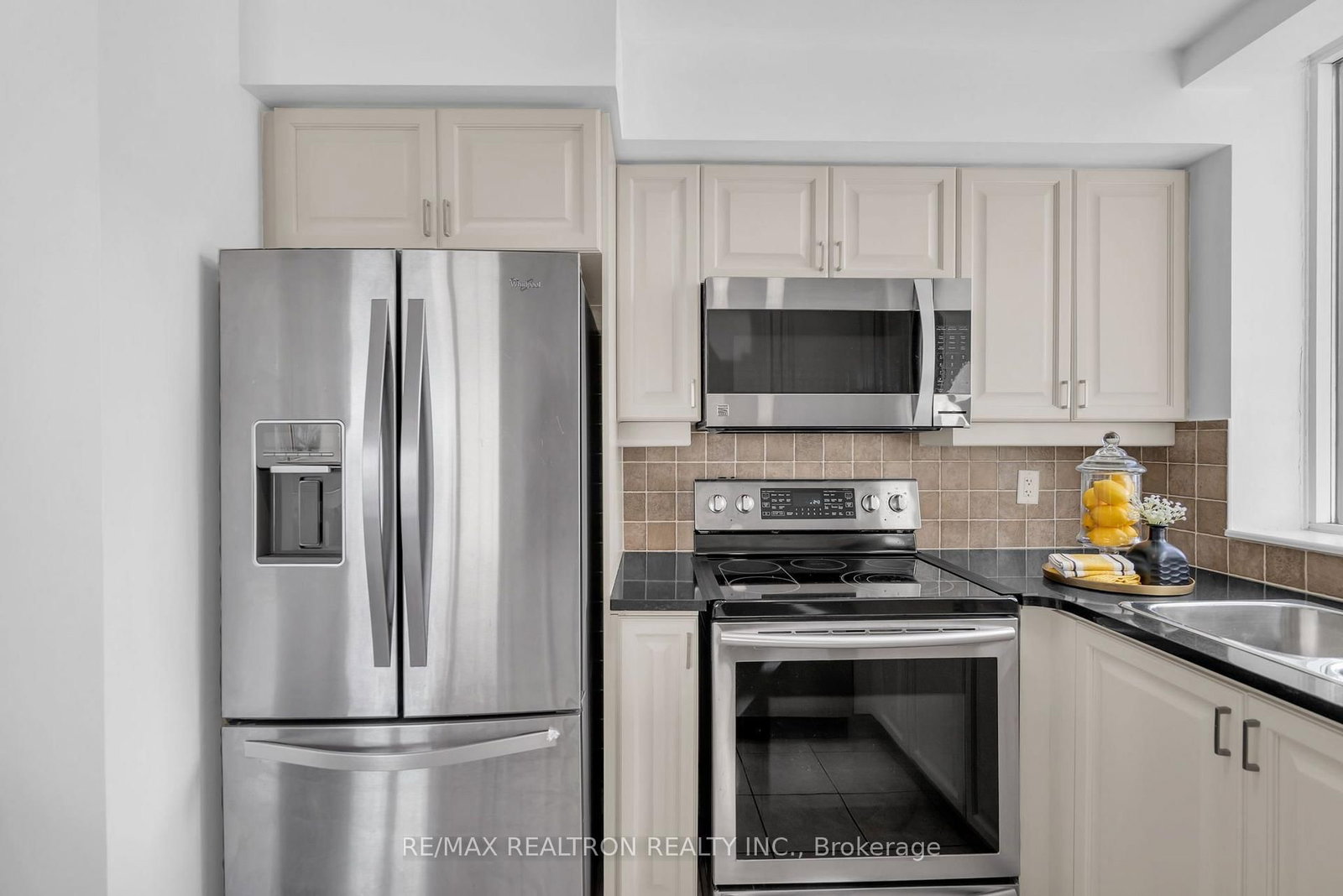 70 High Park Avenue • #1210 • Toronto, ON photo 15