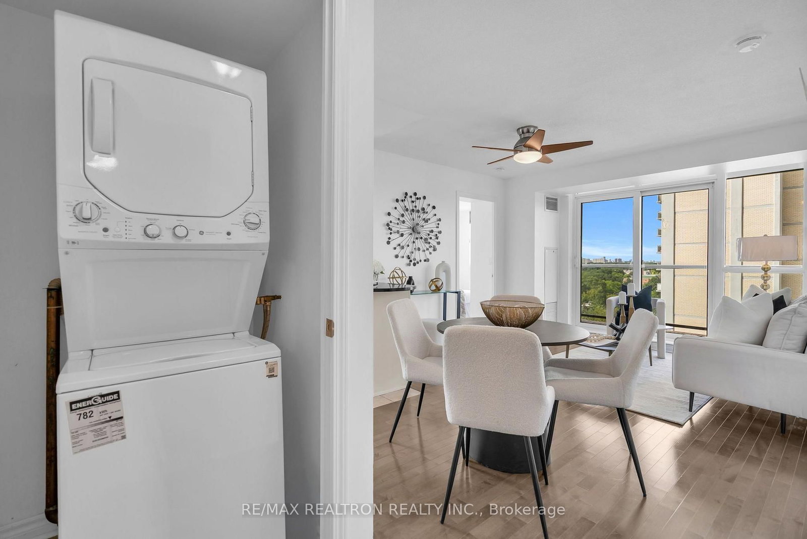 70 High Park Avenue • #1210 • Toronto, ON photo 25