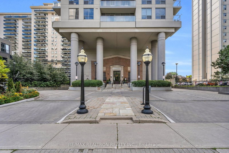 1210 - 70 High Park Avenue