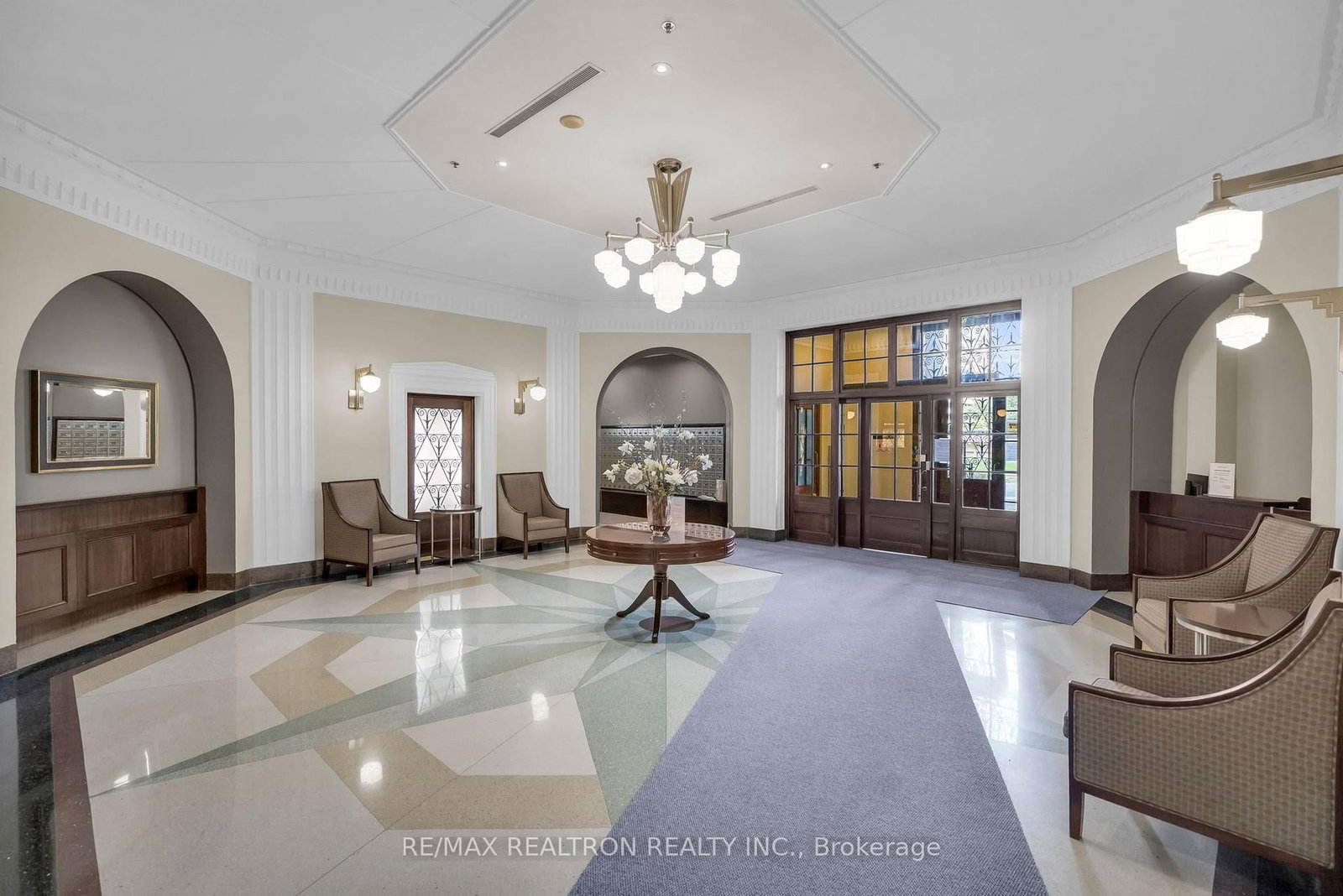70 High Park Avenue • #1210 • Toronto, ON photo 5