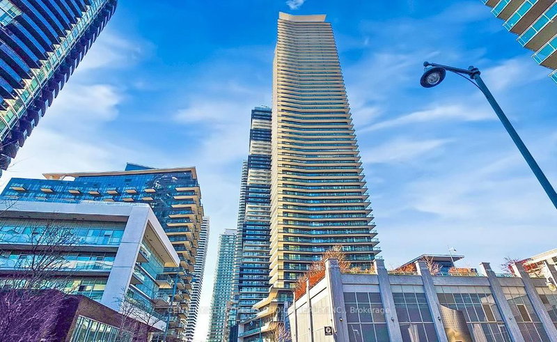 1506 - 38 Annie Craig Drive
