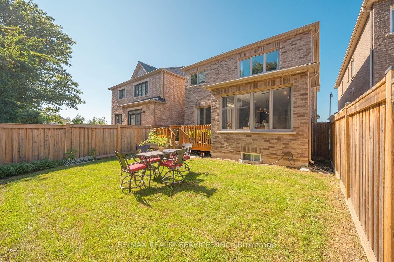 155 Lionhead Golf Club Road • Brampton, ON photo 45