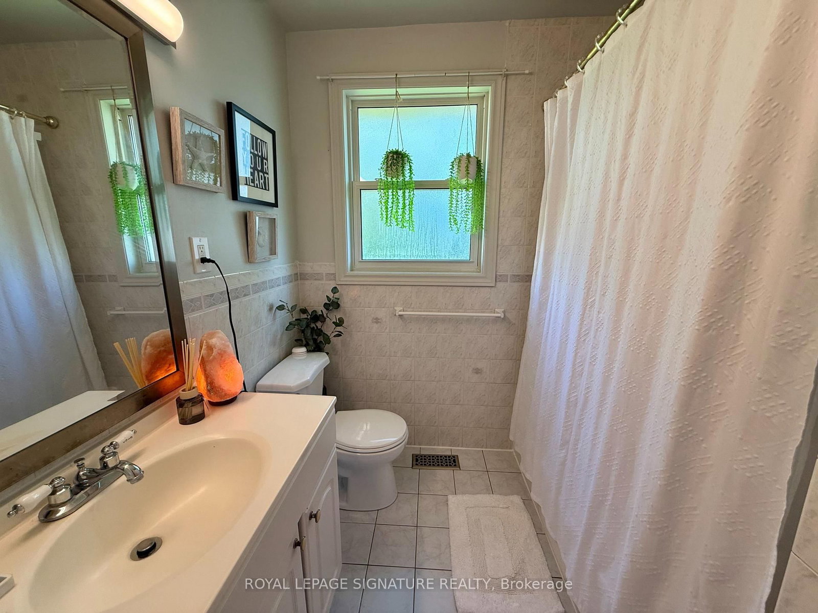 1350 Rebecca Oakville,ON L6L 1Z4 — Photo 16