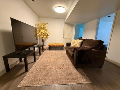 1350 Rebecca Oakville,ON L6L 1Z4 — Photo 21