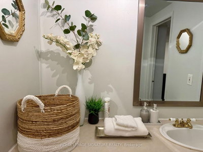1350 Rebecca Oakville,ON L6L 1Z4 — Photo 23