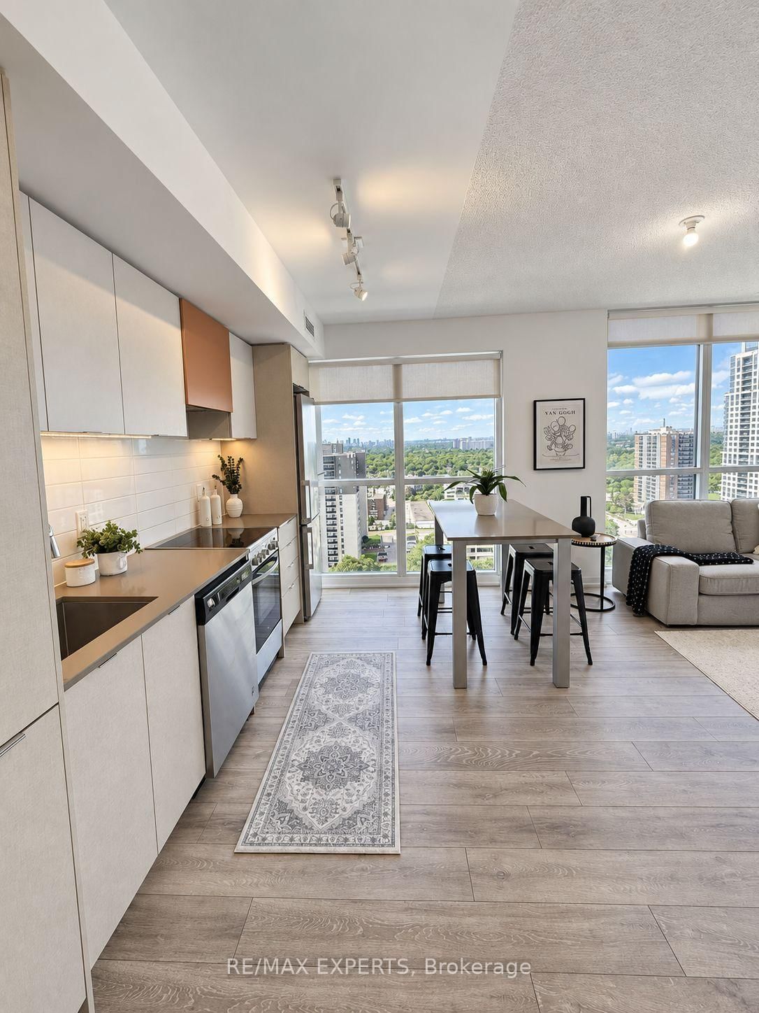 30 Gibbs Road • #1902 • Toronto, ON photo 8
