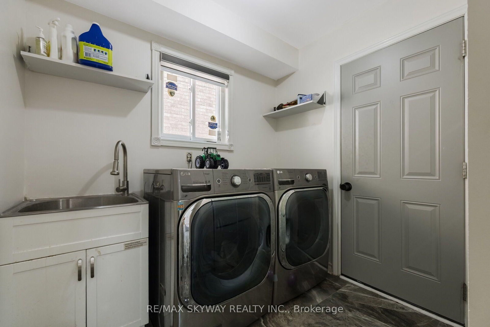 743 Winterton Way • Mississauga, ON photo 19