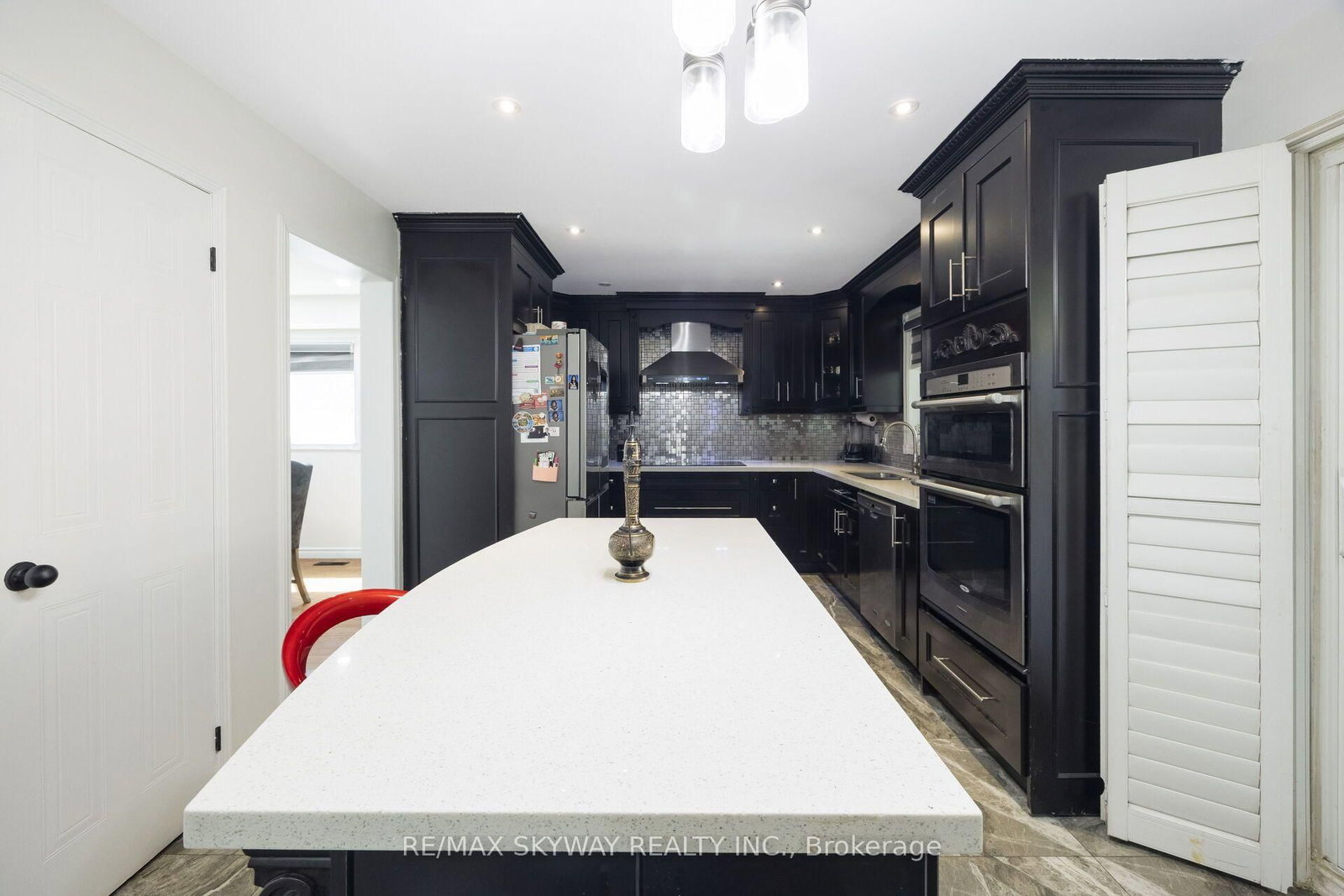 743 Winterton Way • Mississauga, ON photo 37