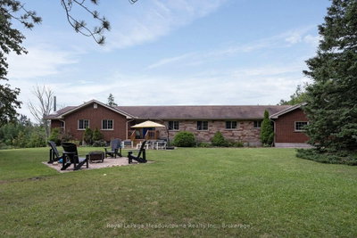 13306 Sixth Line • Milton, ON photo 3