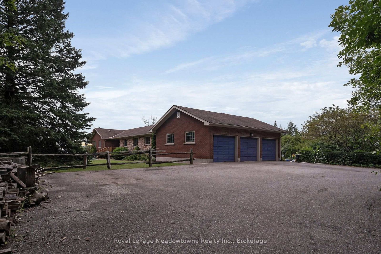 13306 Sixth Line • Milton, ON photo 4