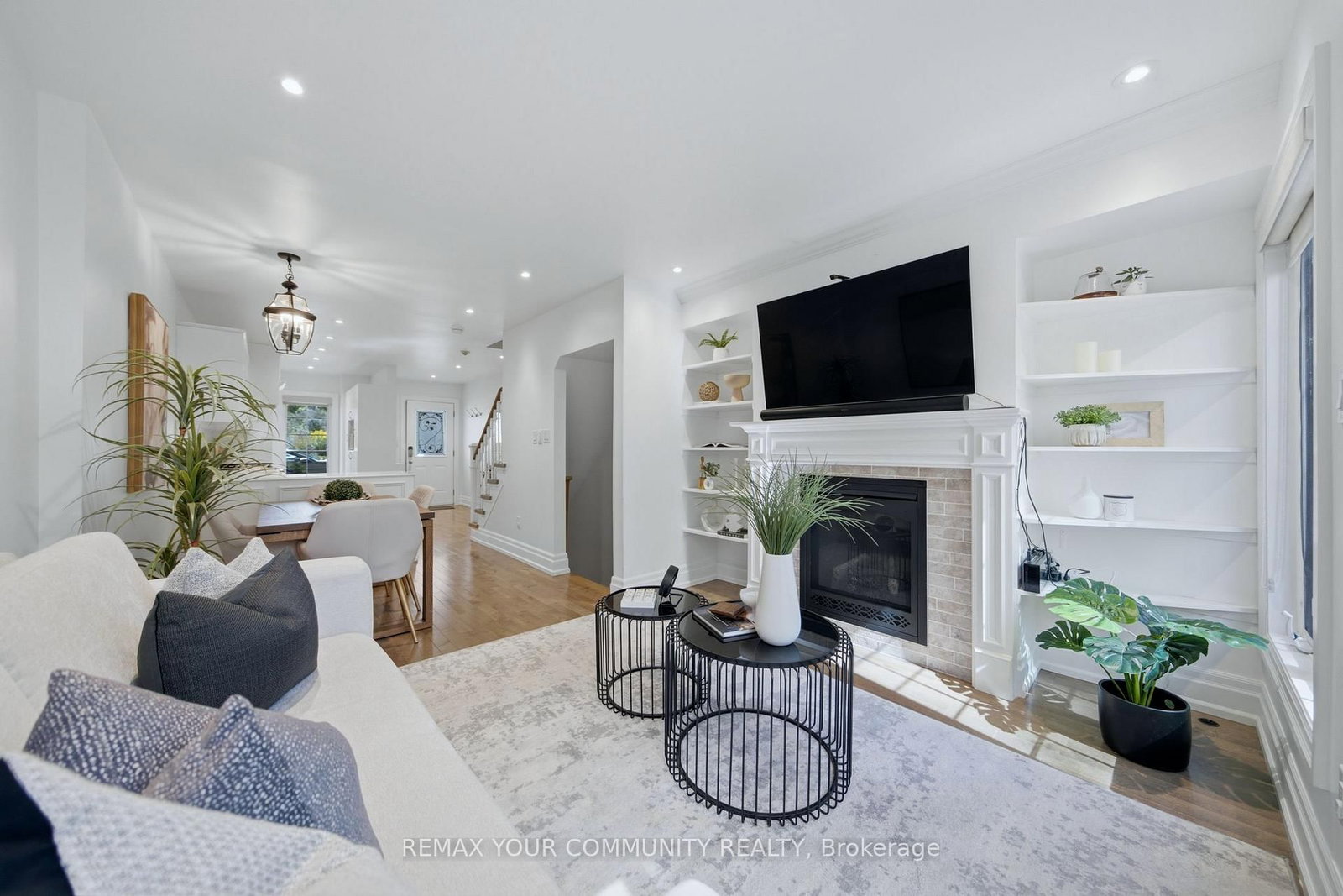 180 Manitoba Street • #3 • Toronto, ON photo 12