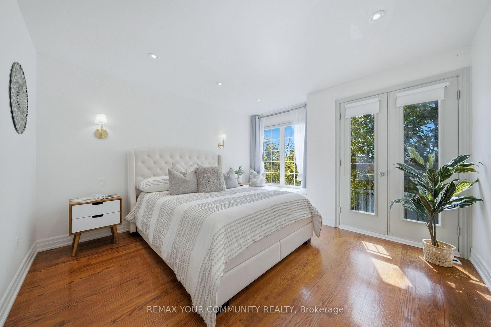 180 Manitoba Street • #3 • Toronto, ON photo 20