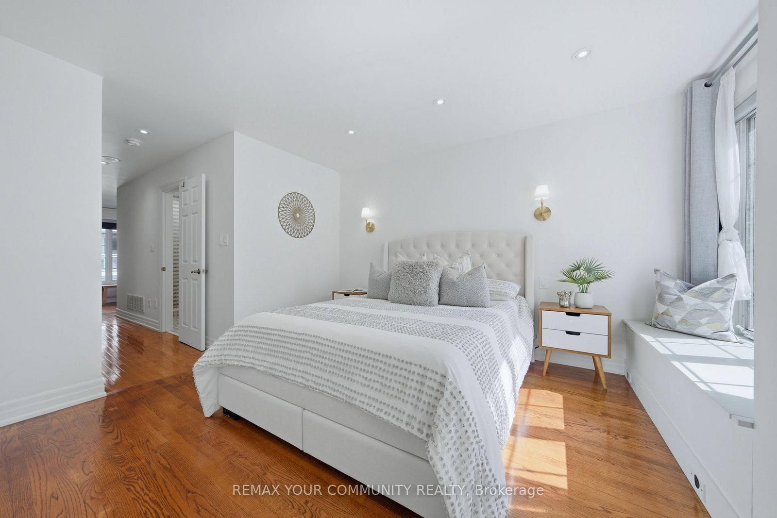180 Manitoba Street • #3 • Toronto, ON photo 21