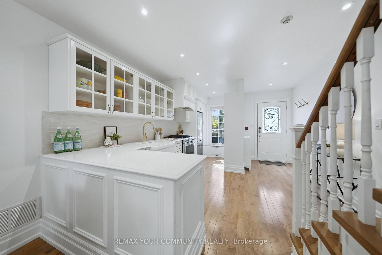 180 Manitoba Street • #3 • Toronto, ON photo 5