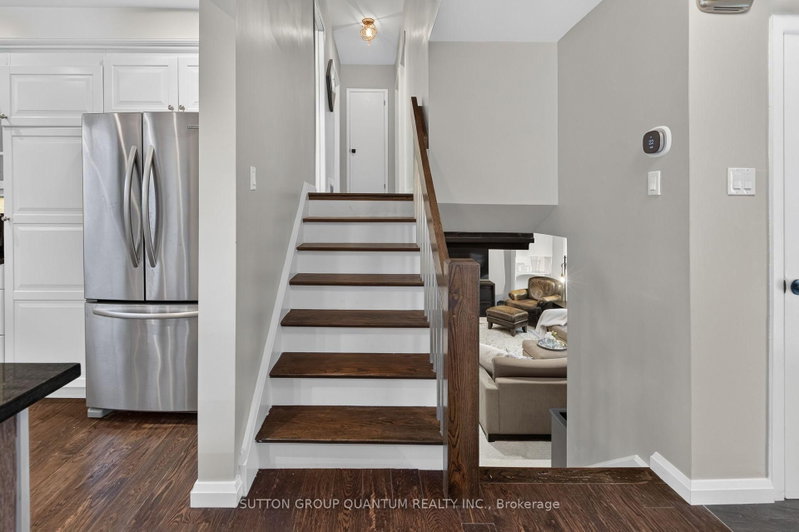 2103 Seabrook Oakville,ON L6L 2T8 — Photo 25