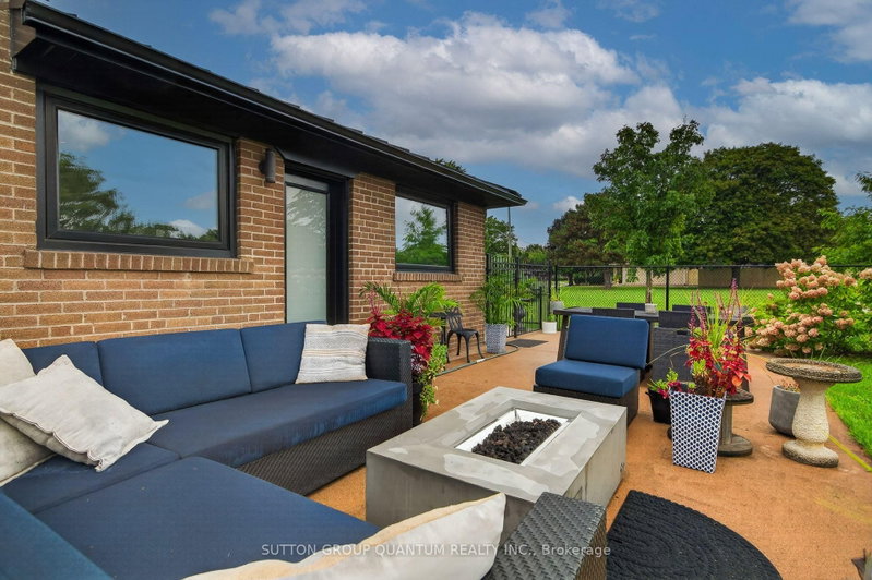2103 Seabrook Oakville,ON L6L 2T8 — Photo 38