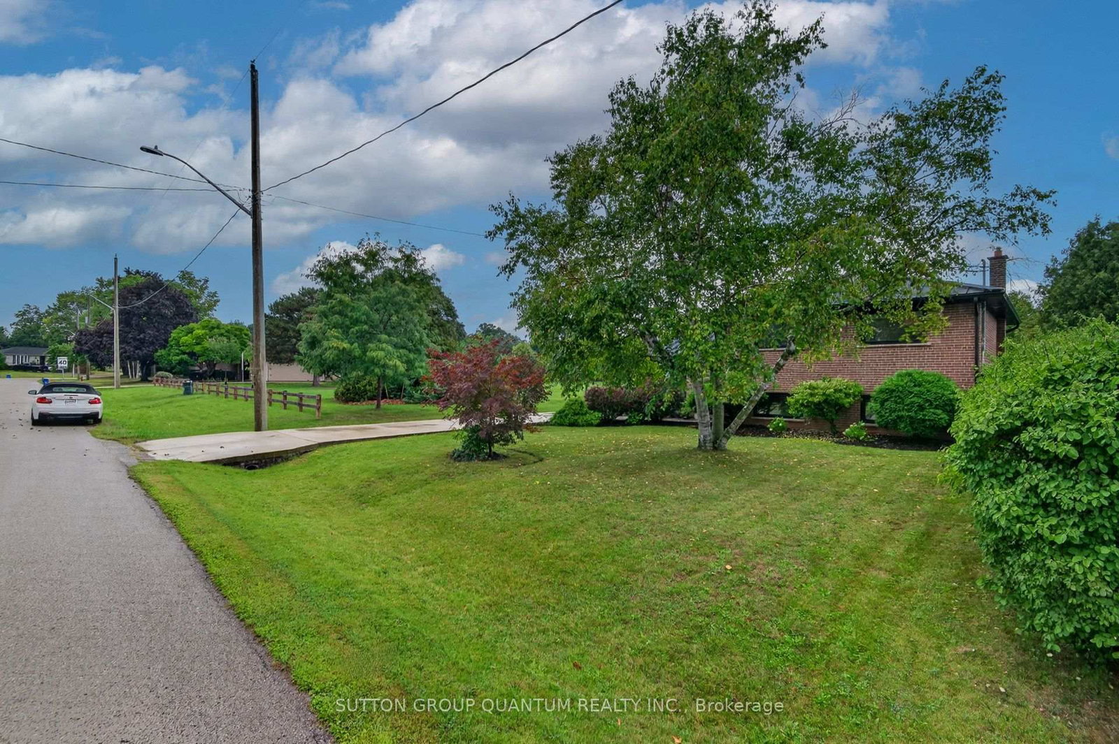 2103 Seabrook Drive • Oakville, ON photo 7