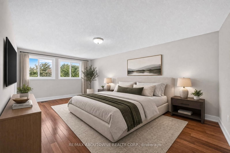 668 Greycedar Mississauga,ON L4W 3J7 — Photo 15
