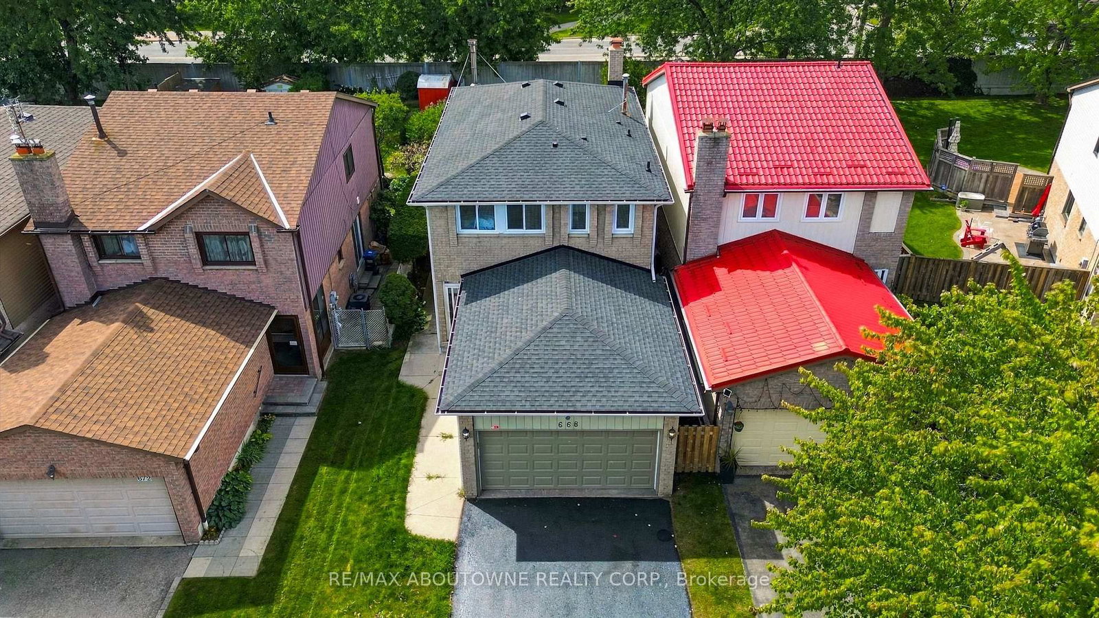 668 Greycedar Mississauga,ON L4W 3J7 — Photo 31