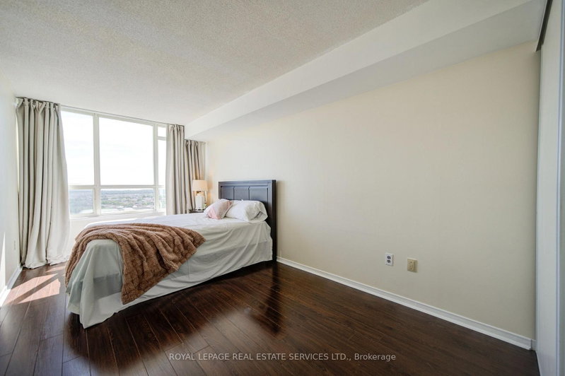 400 Webb Mississauga,ON L5B 3Z7 — Photo 35