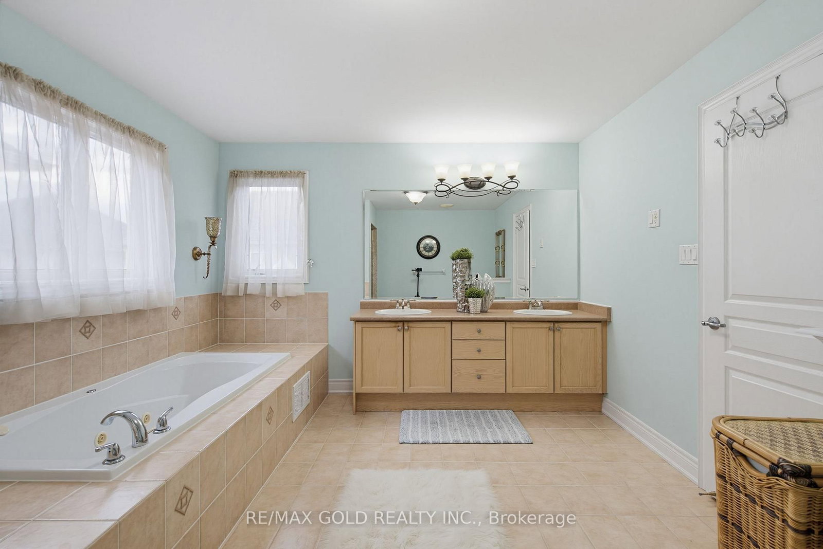 34 Lexington Road • Brampton, ON photo 16