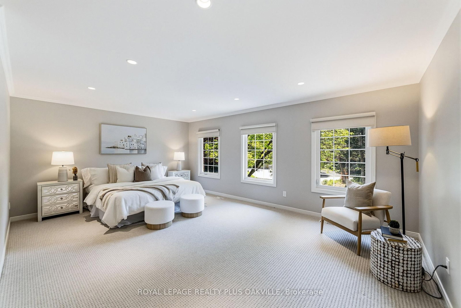 1113 Valleywood Court • Oakville, ON photo 32