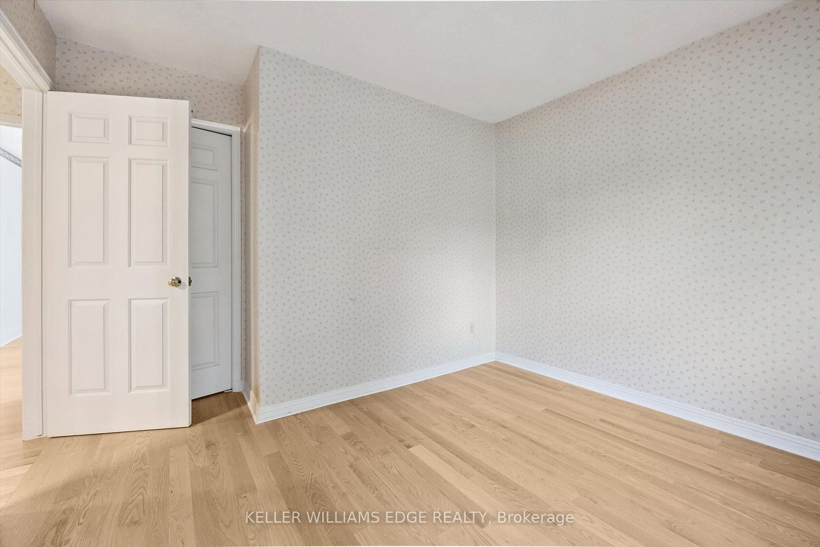 2181 Joyce Street • Burlington, ON photo 28