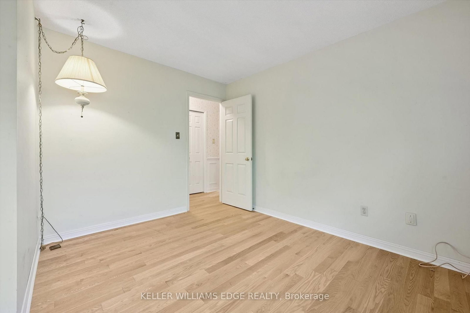 2181 Joyce Street • Burlington, ON photo 31