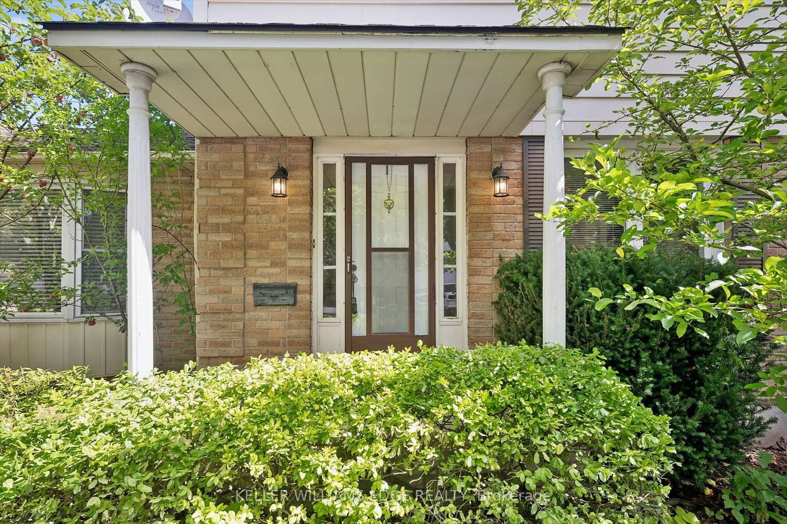 2181 Joyce Street • Burlington, ON photo 4