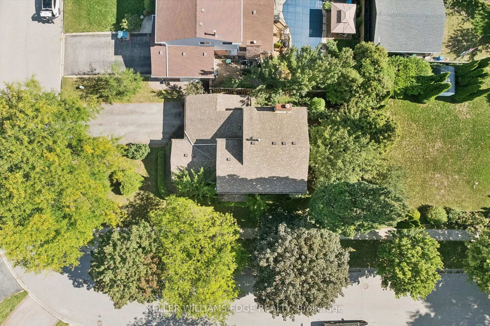 2181 Joyce Street • Burlington, ON photo 44