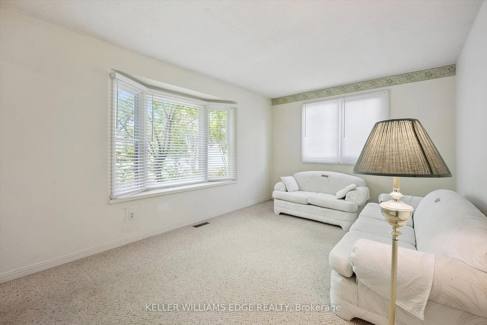 2181 Joyce Street • Burlington, ON photo 8