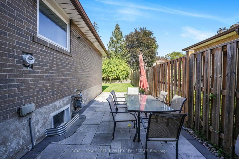 16 Lockton Brampton,ON L6W 1C3 — Photo 43