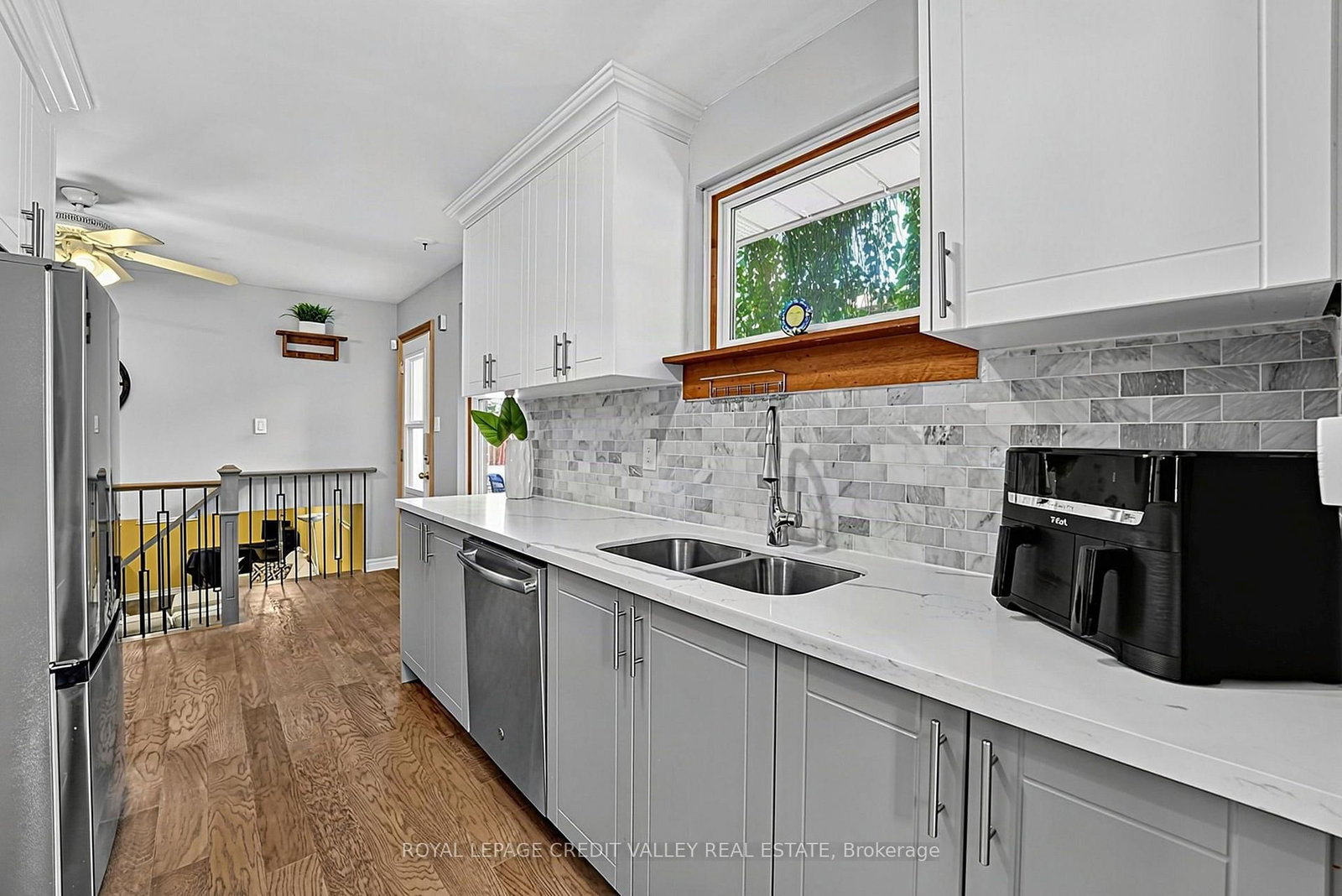 16 Lockton Crescent • Brampton, ON photo 8