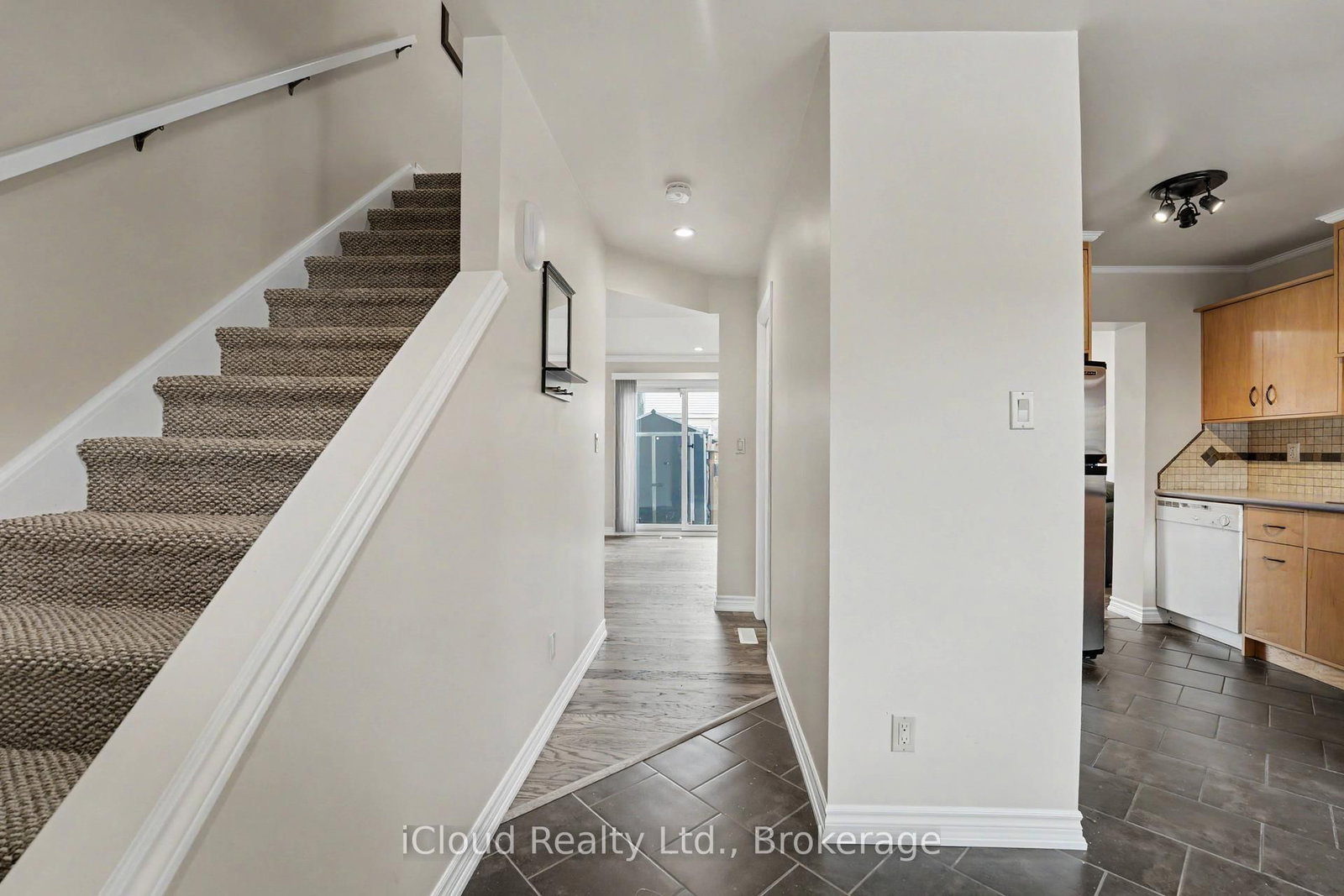 81 Hansen Road • #62 • Brampton, ON photo 15
