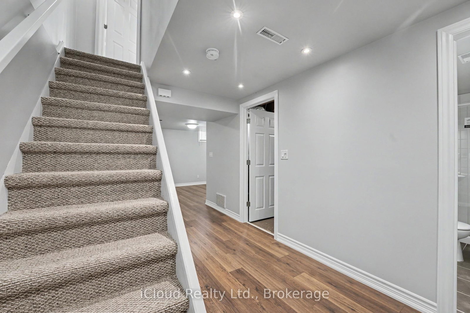 81 Hansen Road • #62 • Brampton, ON photo 21