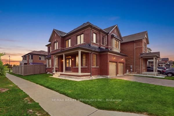 542 Remembrance Road • Brampton, ON photo 4