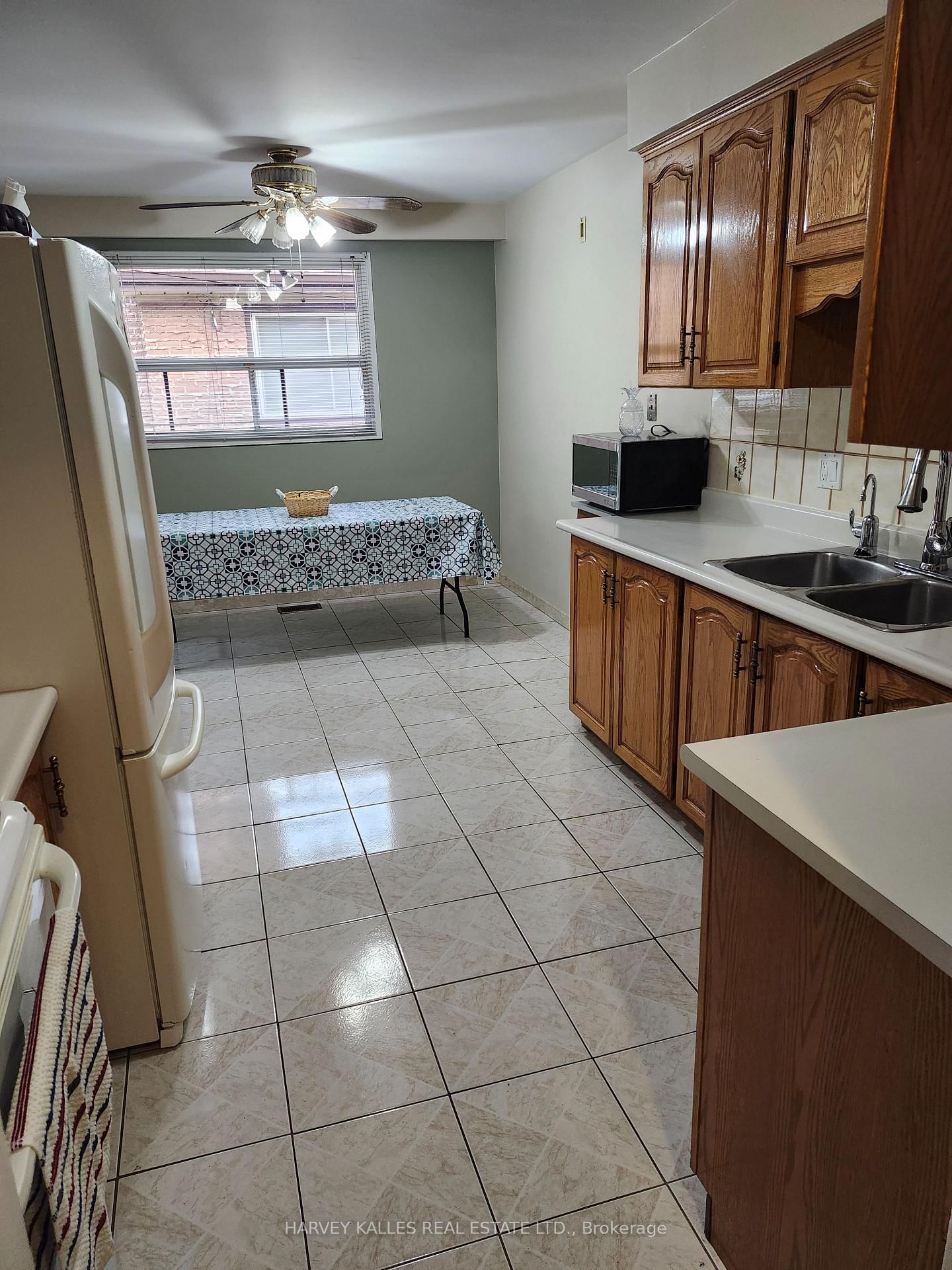2379 Hensall Street • Mississauga, ON photo 10