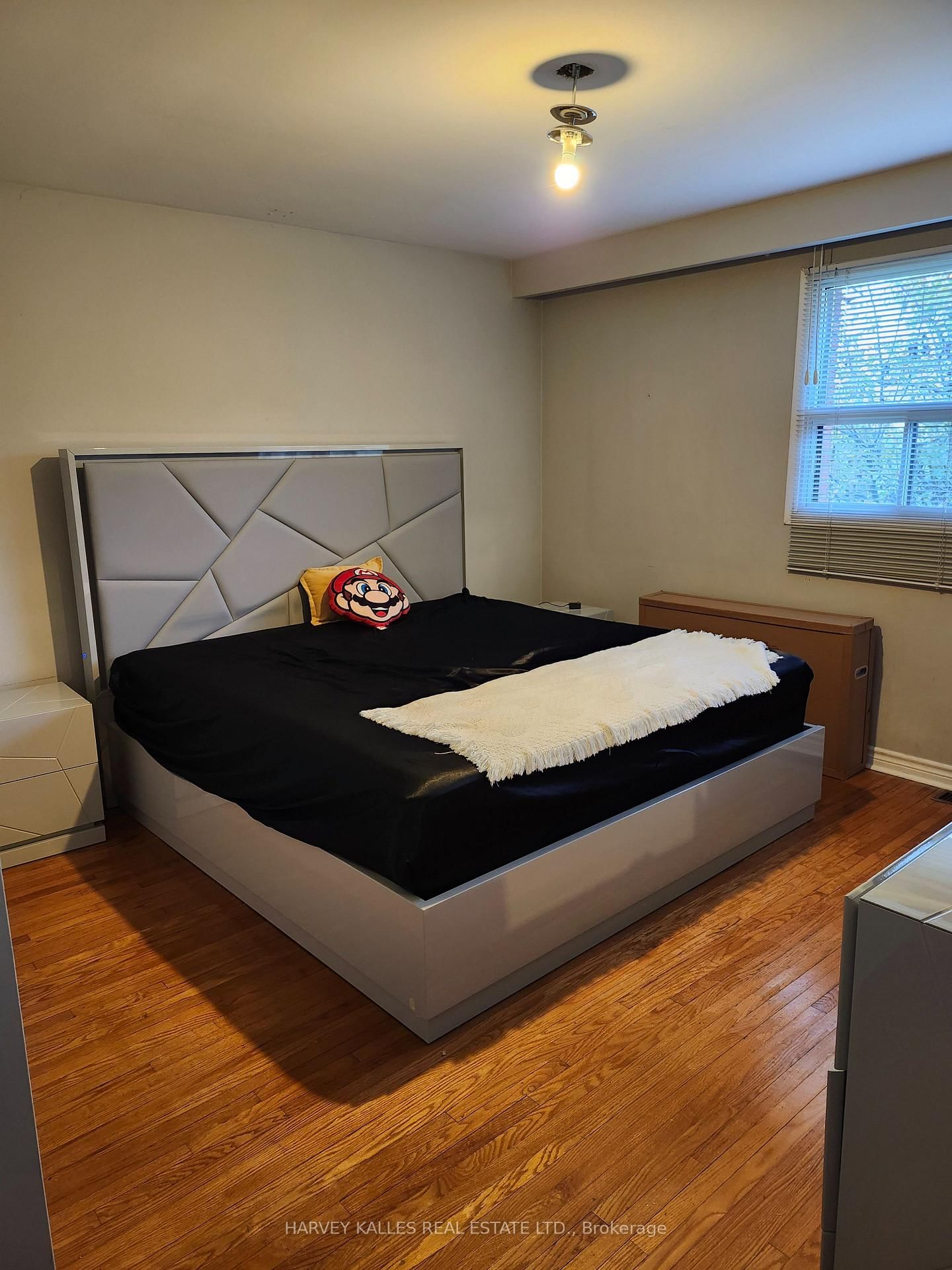 2379 Hensall Street • Mississauga, ON photo 20