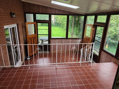2379 Hensall Street • Mississauga, ON photo 3